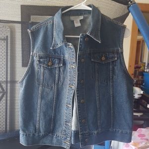 denim vest!